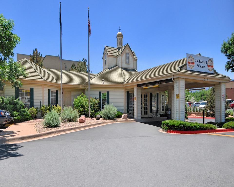 Quality & Garden Of The Gods Hotel 3*
