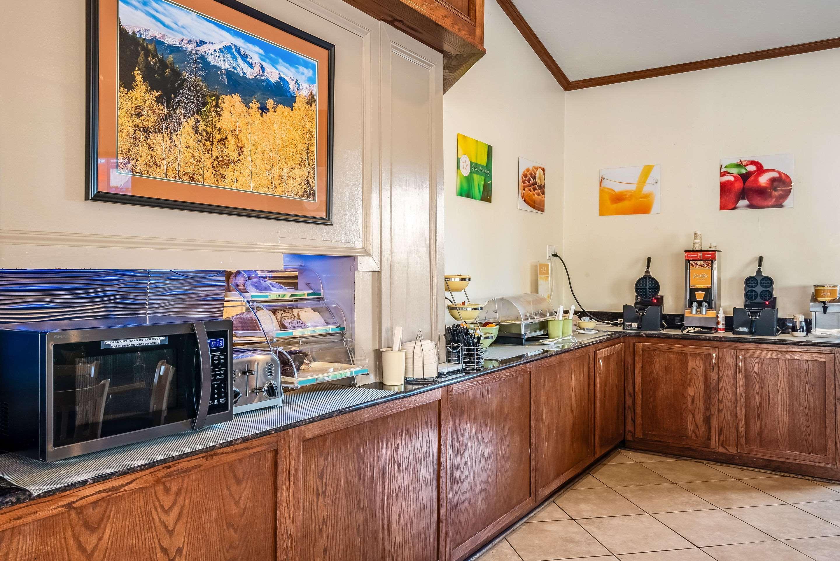 Quality & Garden Of The Gods Hotel Colorado Springs