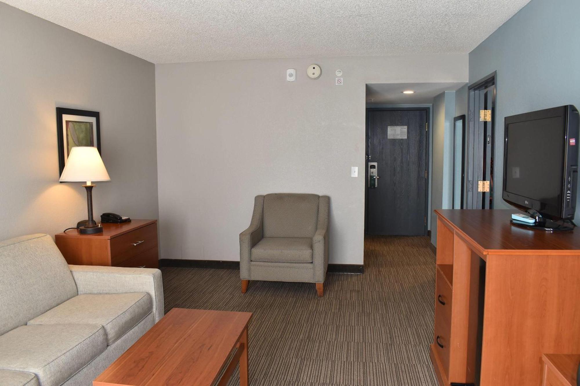 Hotel Quality & Garden Of The Gods 3*